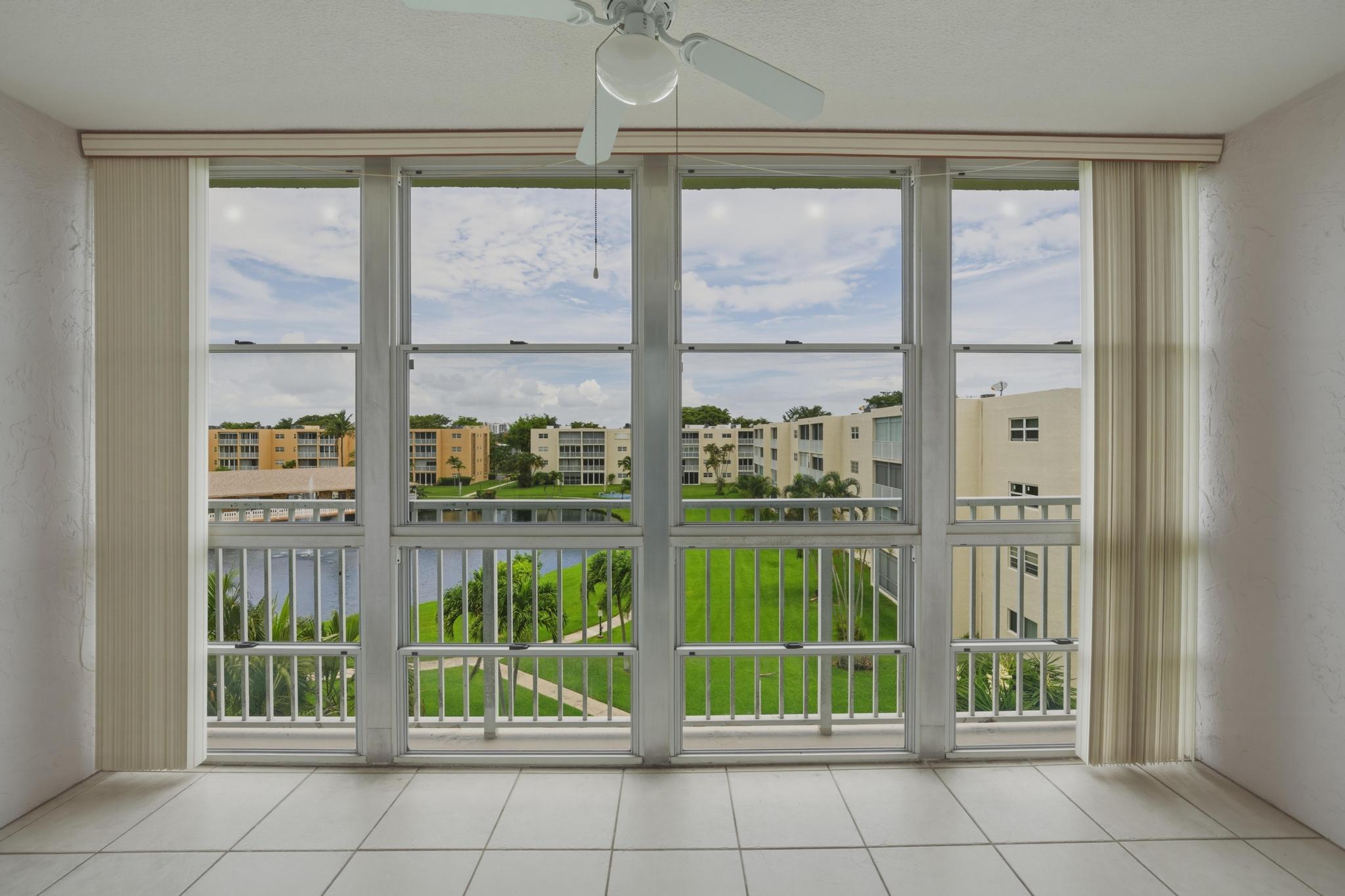 205 SE 11th Terrace 403