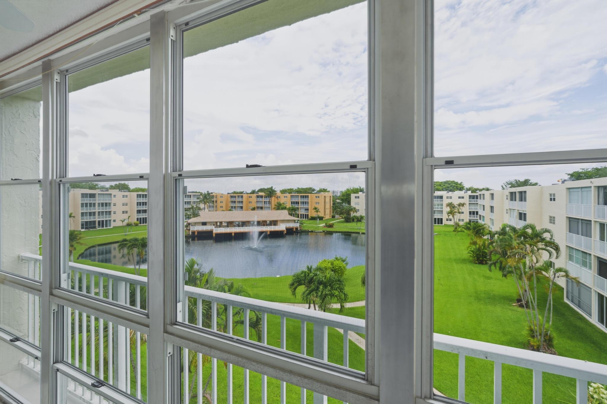 205 SE 11th Terrace 403