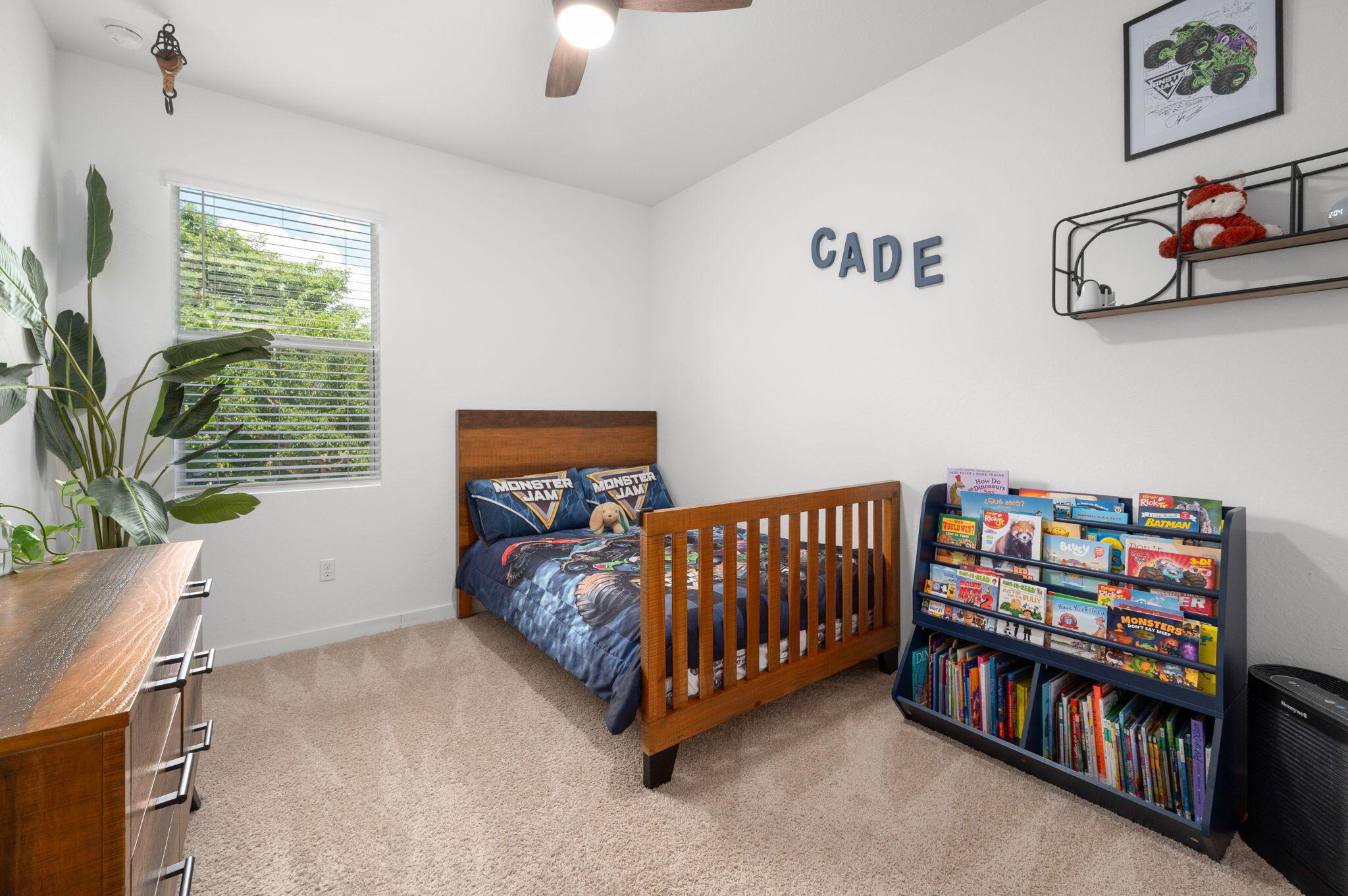 TOWN COMMONS PUD REPLAT - Residential Lease