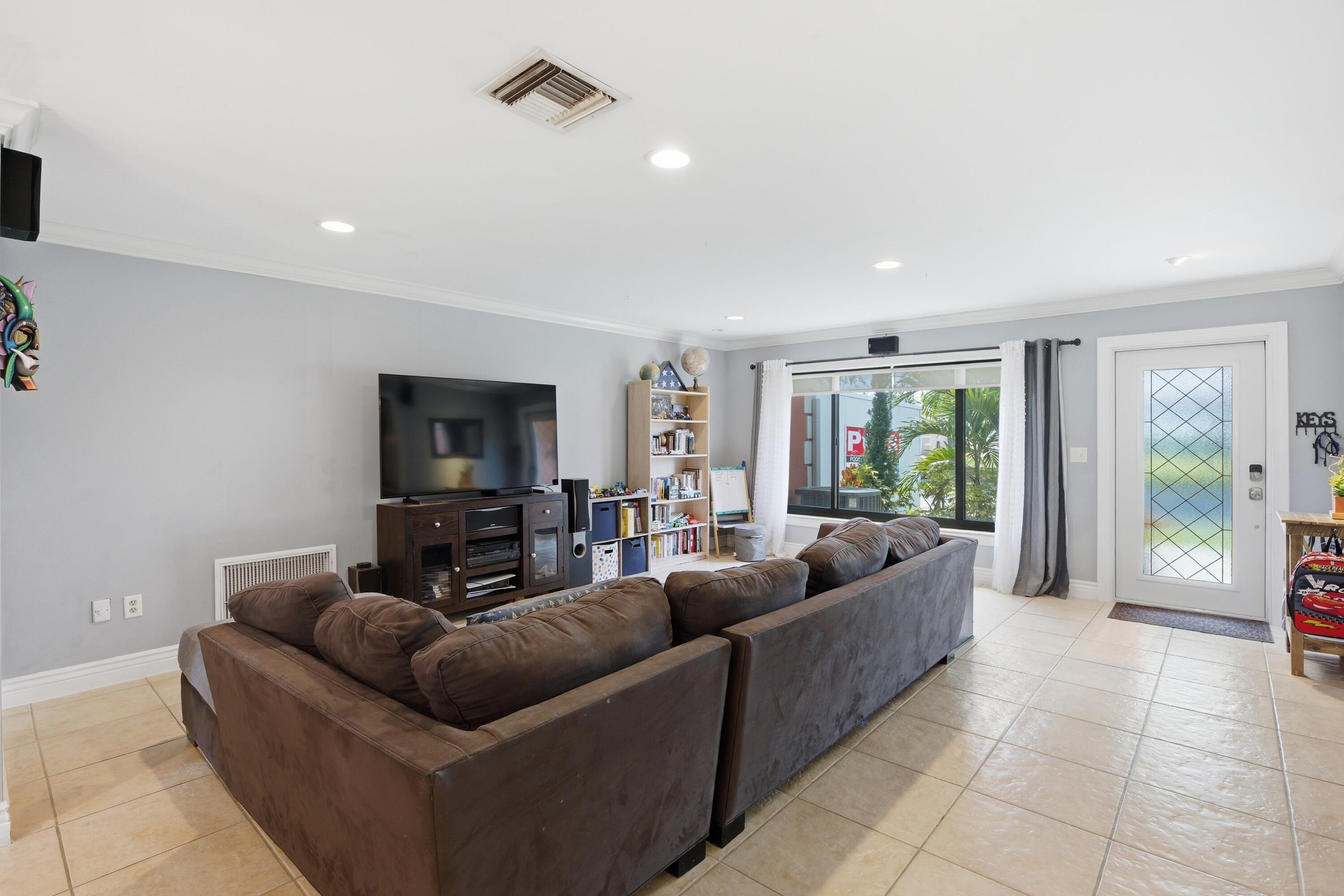 22504 SW 65th Avenue