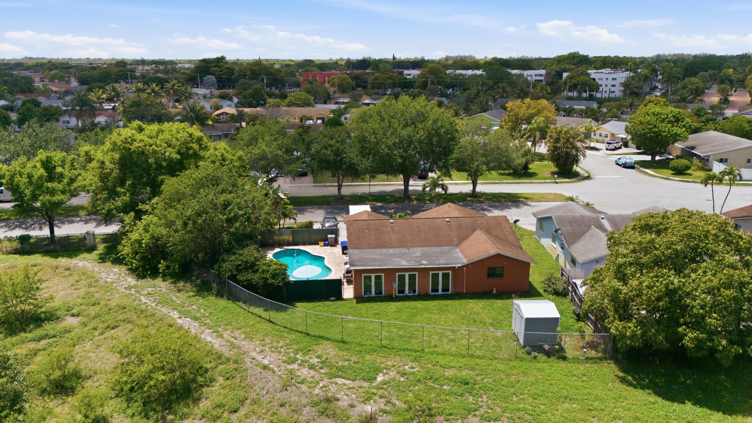 SANDALFOOT COVE SEC 3 - Residential