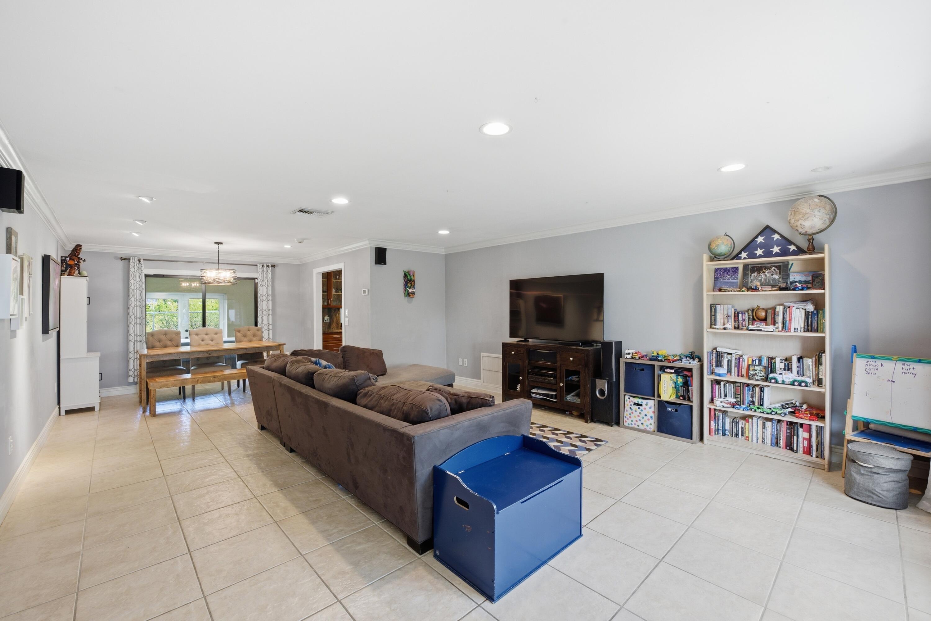 22504 SW 65th Avenue