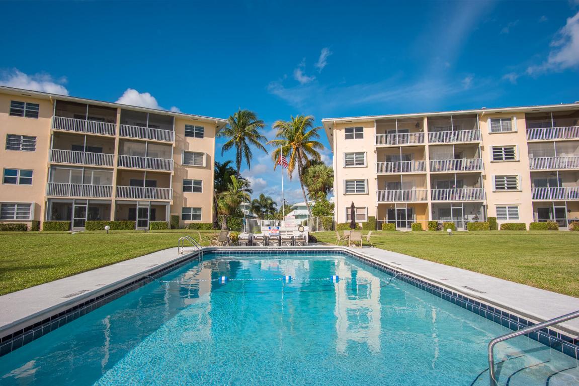 RIVER HOUSE TERRACE CONDO - Residential Lease