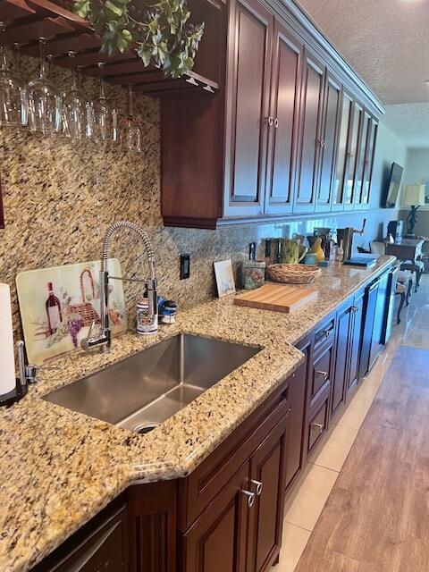 RIVER HOUSE TERRACE CONDO - Residential Lease