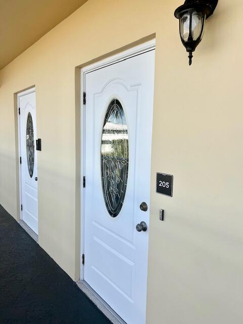 RIVER HOUSE TERRACE CONDO - Residential Lease