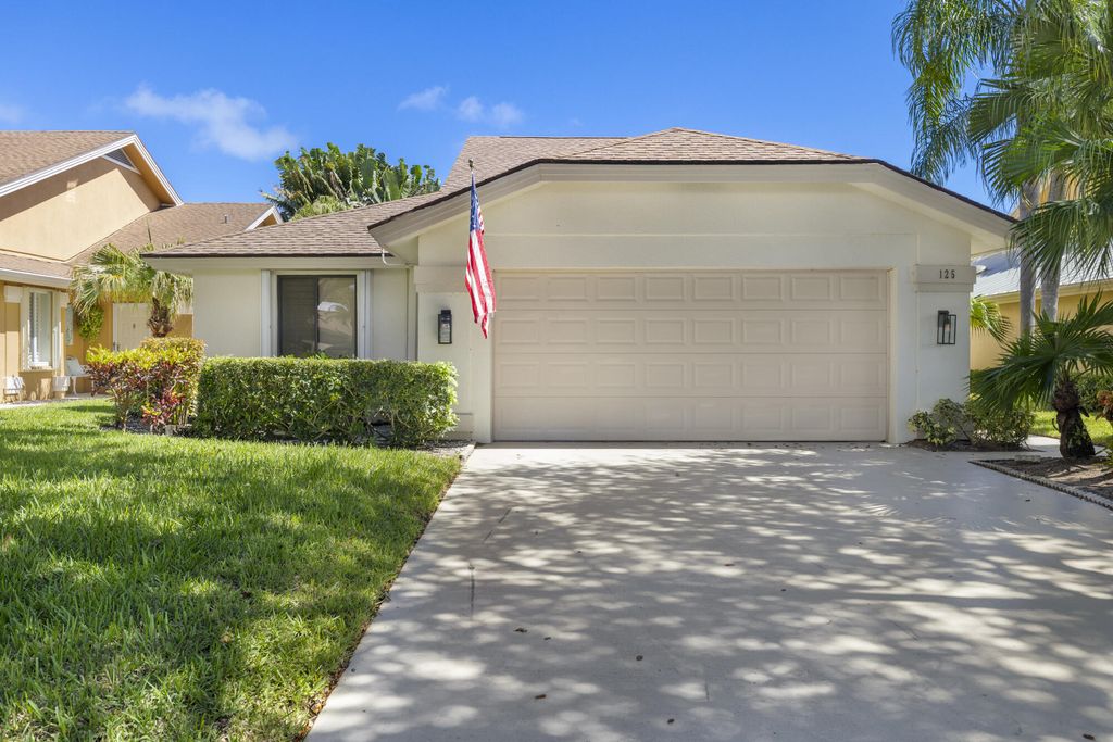 Photo of 125 Cape Pointe Circle, Jupiter, FL 33477 (MLS # R11132191)