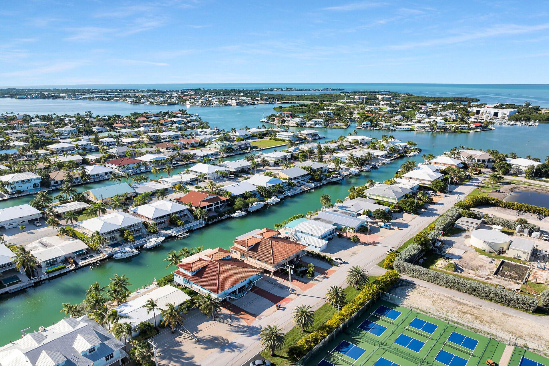 KEY COLONY BEACH 1ST ADD - Residential