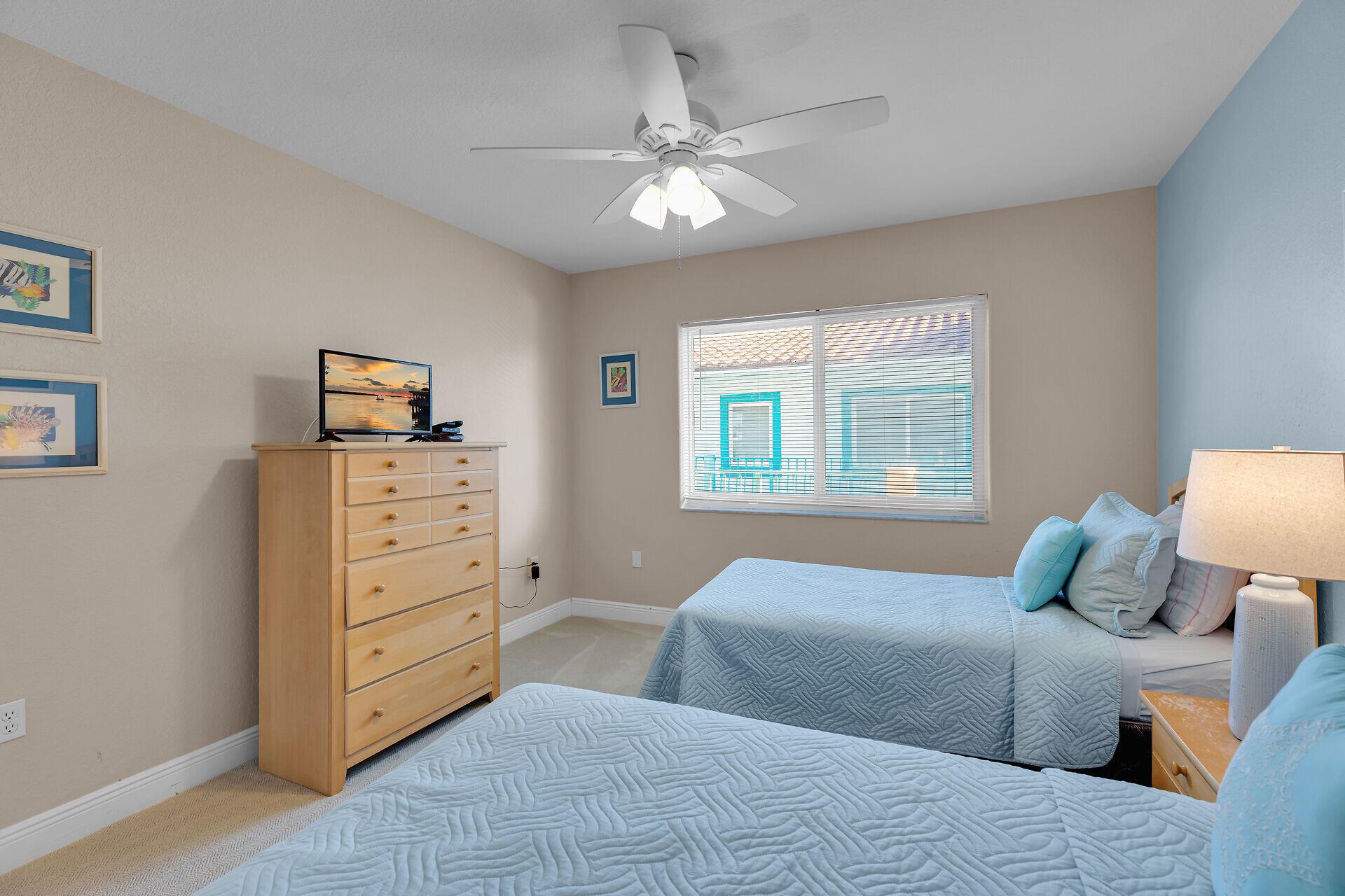 KEY COLONY BEACH 1ST ADD - Residential