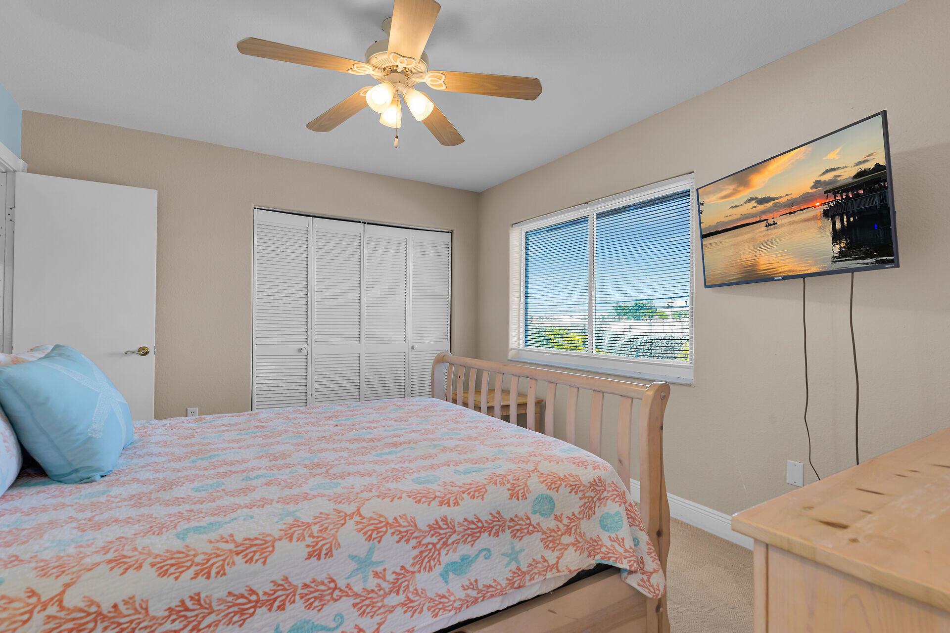 KEY COLONY BEACH 1ST ADD - Residential