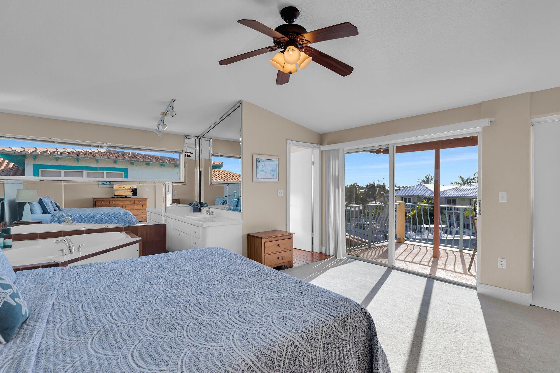 KEY COLONY BEACH 1ST ADD - Residential