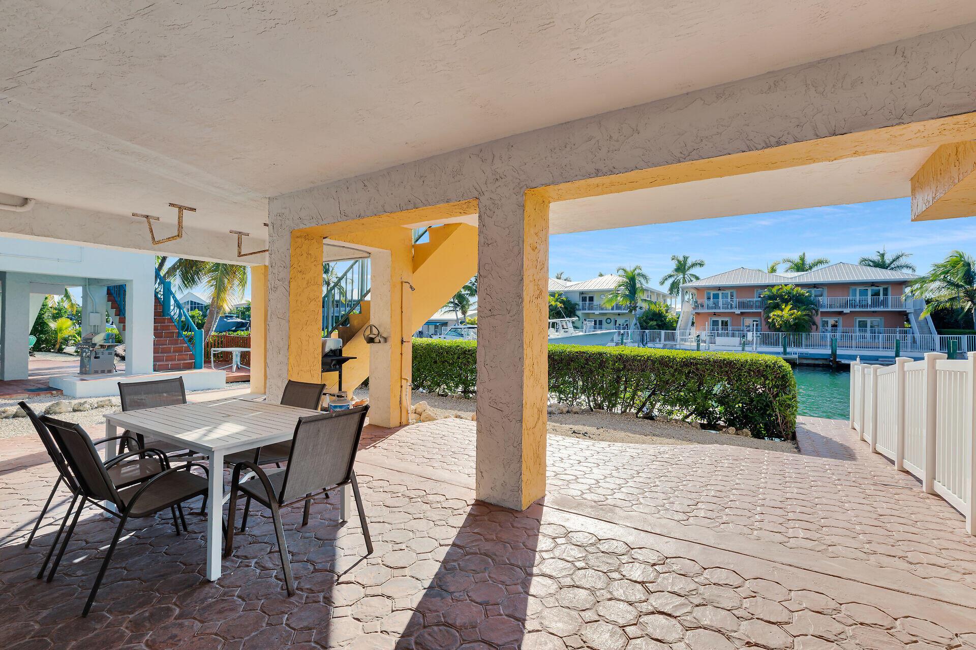 KEY COLONY BEACH 1ST ADD - Residential