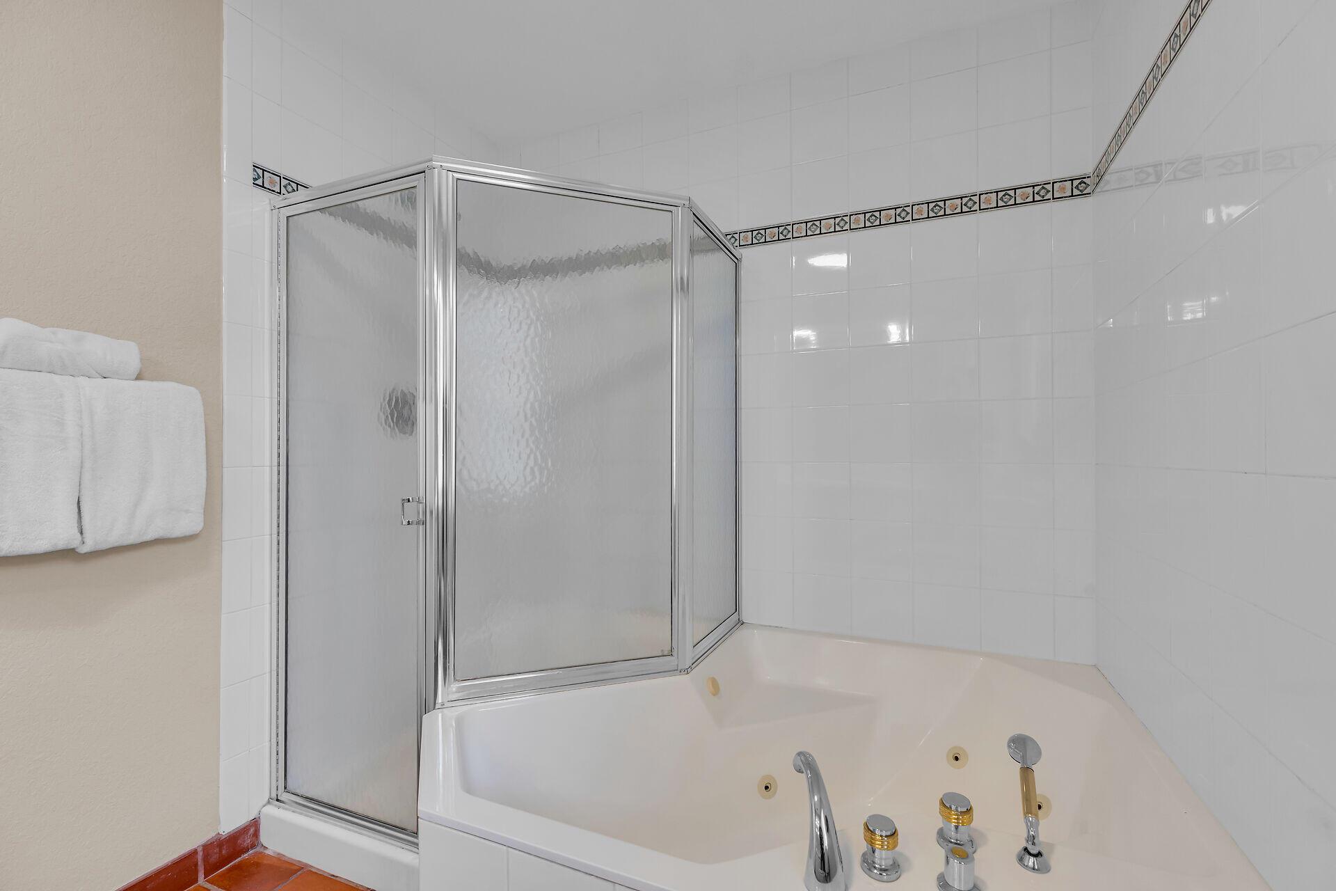 KEY COLONY BEACH 1ST ADD - Residential