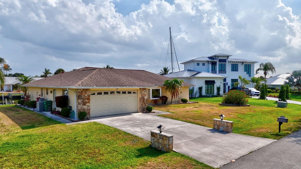 Photo of 13 Crown Court, Hutchinson Island, FL 34949 (MLS # R10988393)