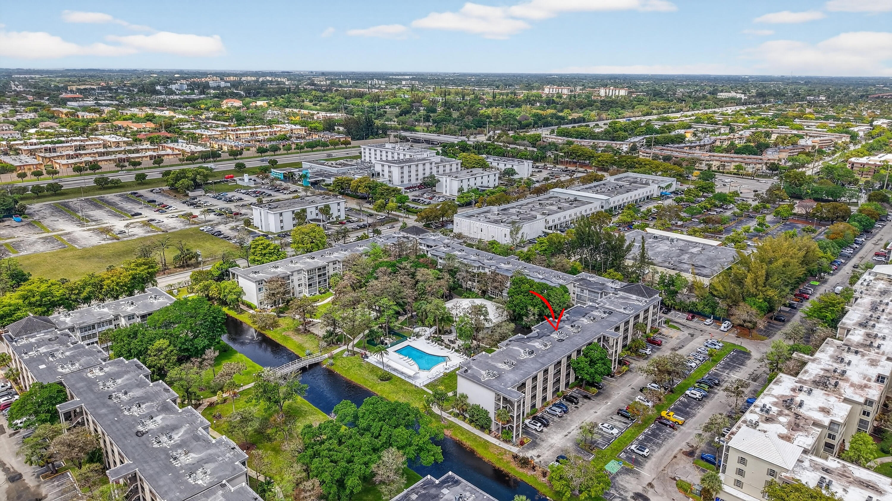 CYPRESS CHASE CONDOMINIUM - Residential