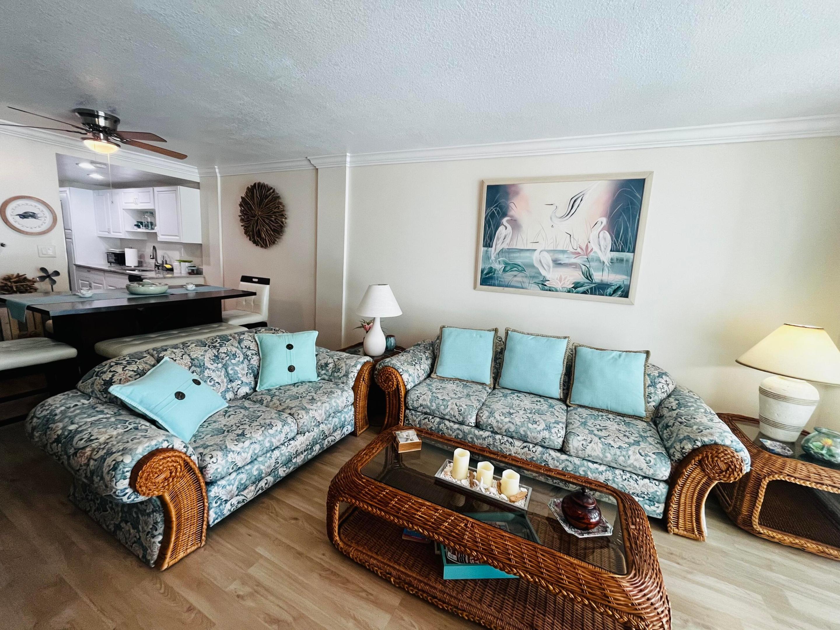 CYPRESS CHASE CONDOMINIUM - Residential