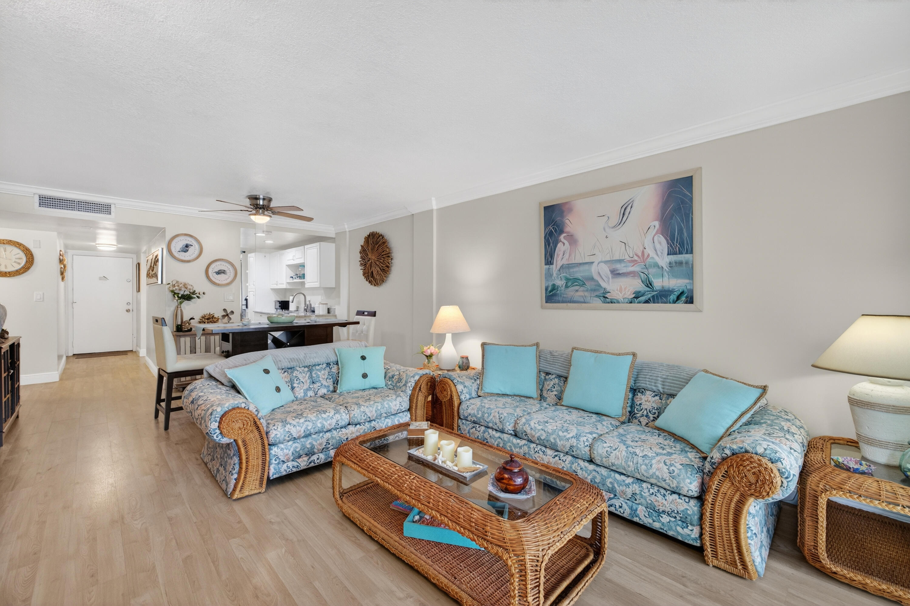 CYPRESS CHASE CONDOMINIUM - Residential