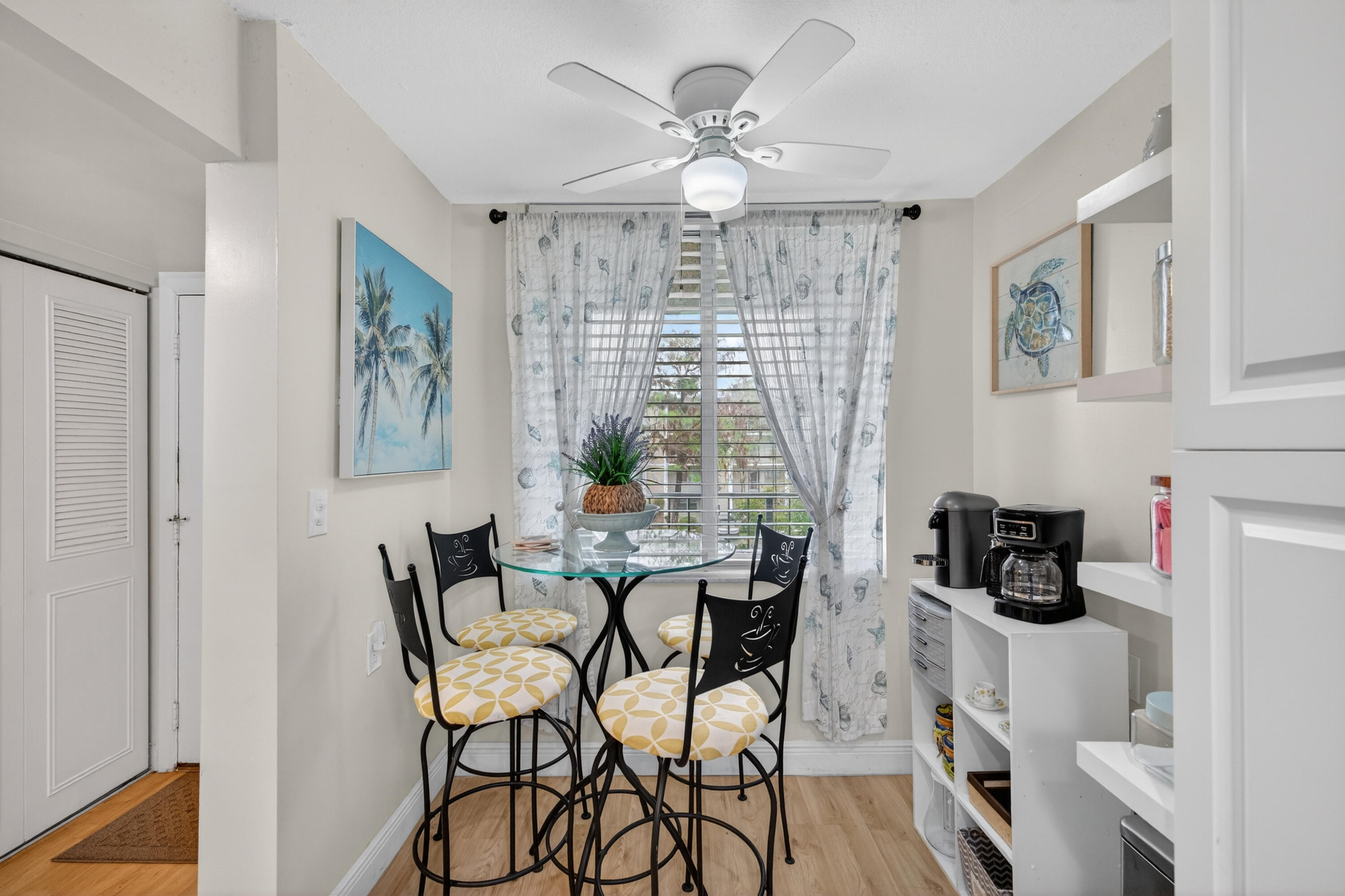 CYPRESS CHASE CONDOMINIUM - Residential
