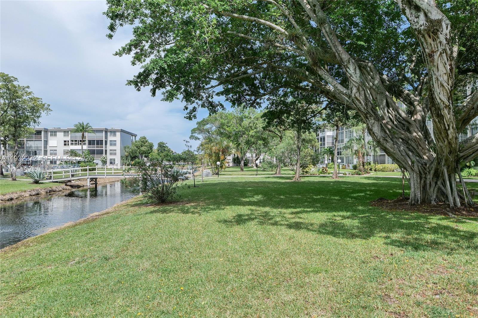 CYPRESS CHASE CONDOMINIUM - Residential