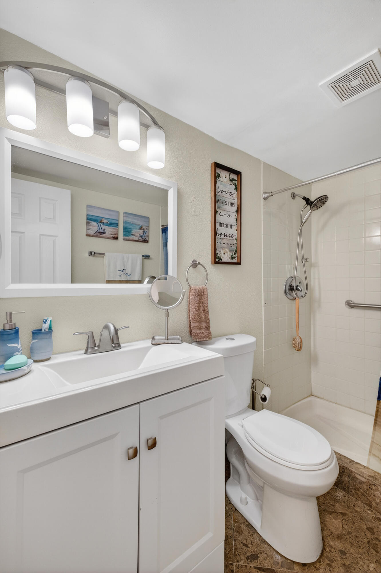 CYPRESS CHASE CONDOMINIUM - Residential