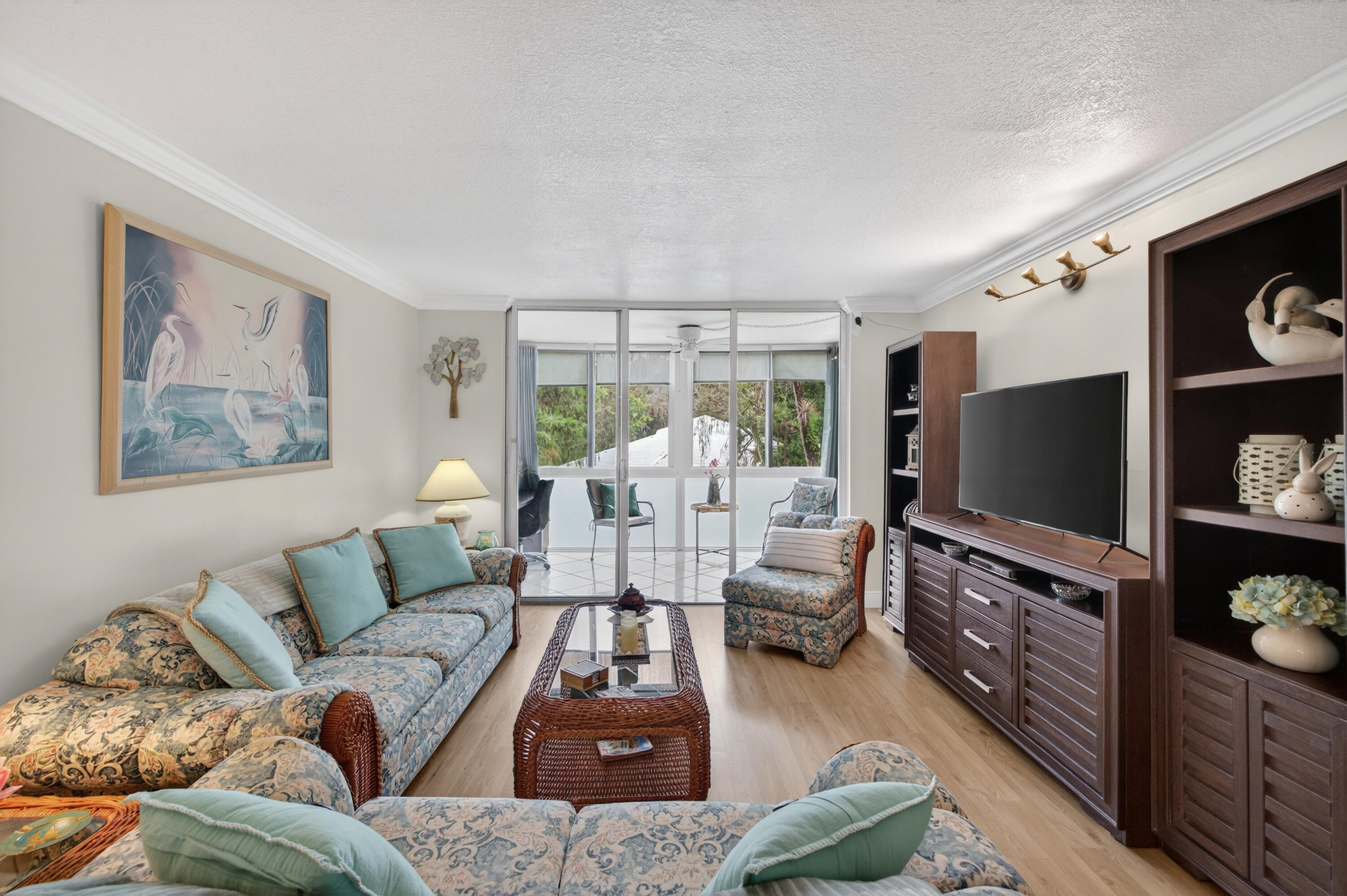 CYPRESS CHASE CONDOMINIUM - Residential