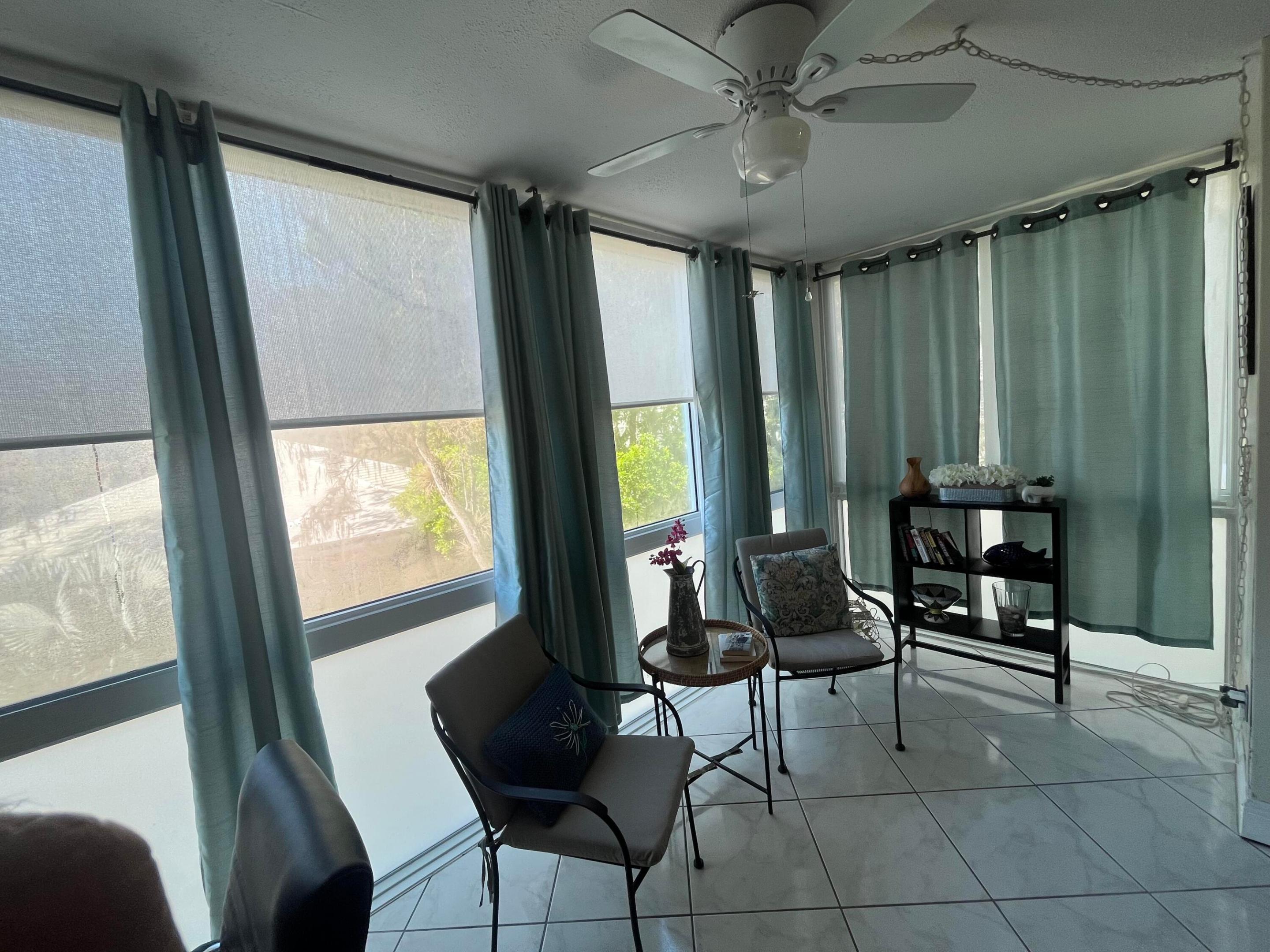 CYPRESS CHASE CONDOMINIUM - Residential