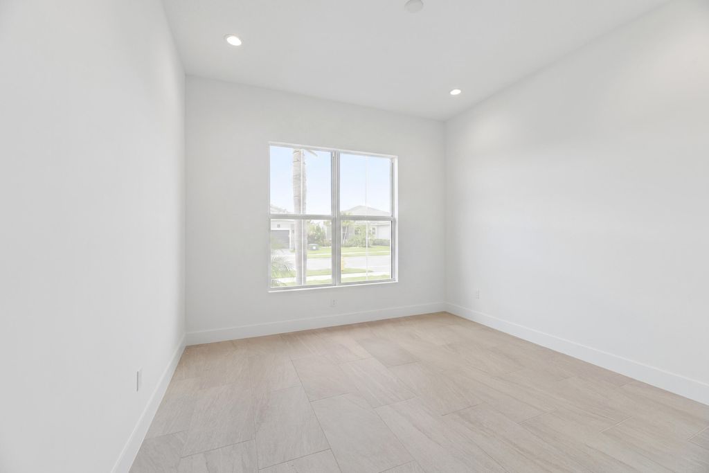 Photo of 10158 Timber Crk Way, Palm Beach Gardens, FL 33412 (MLS # B26005164)