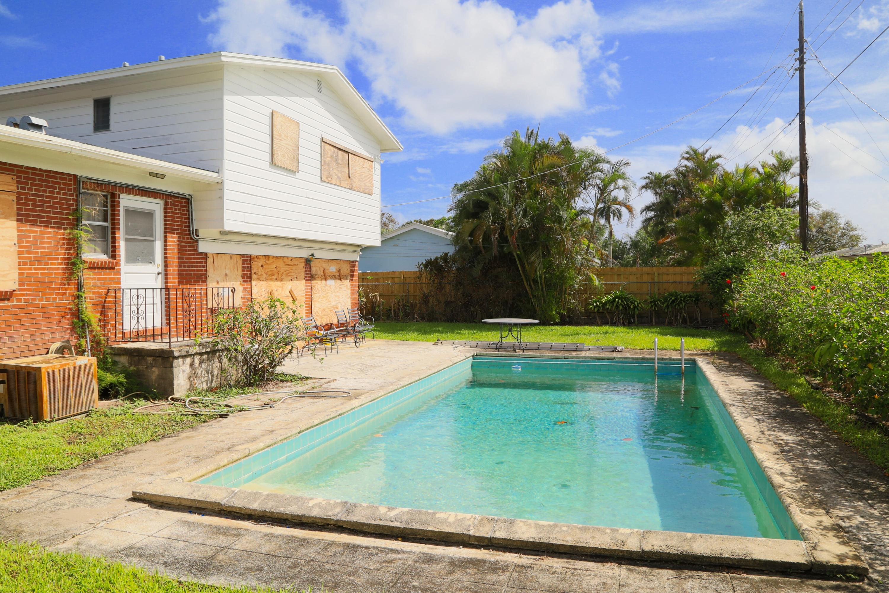 Village of North Palm Beach - Residential