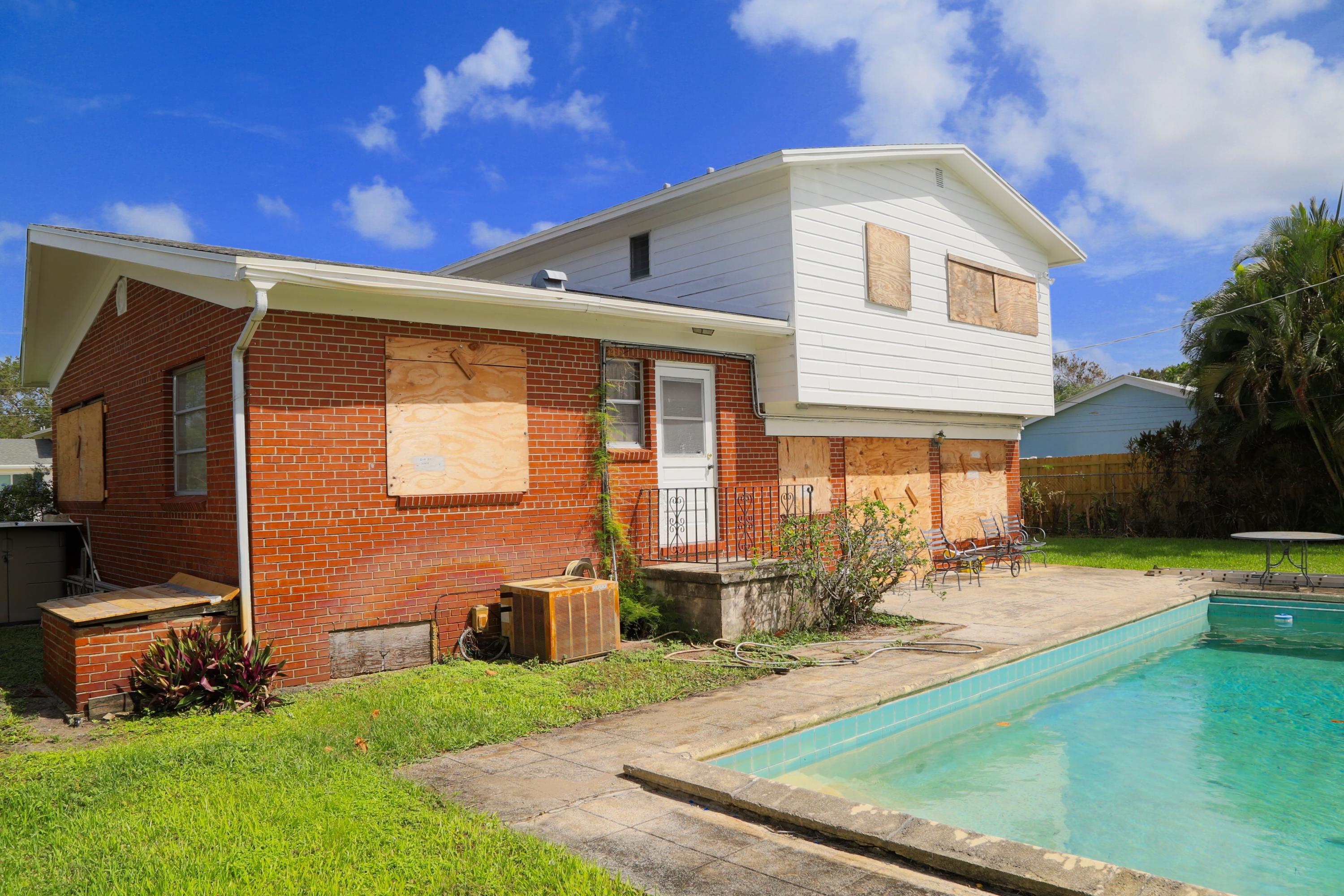 Village of North Palm Beach - Residential