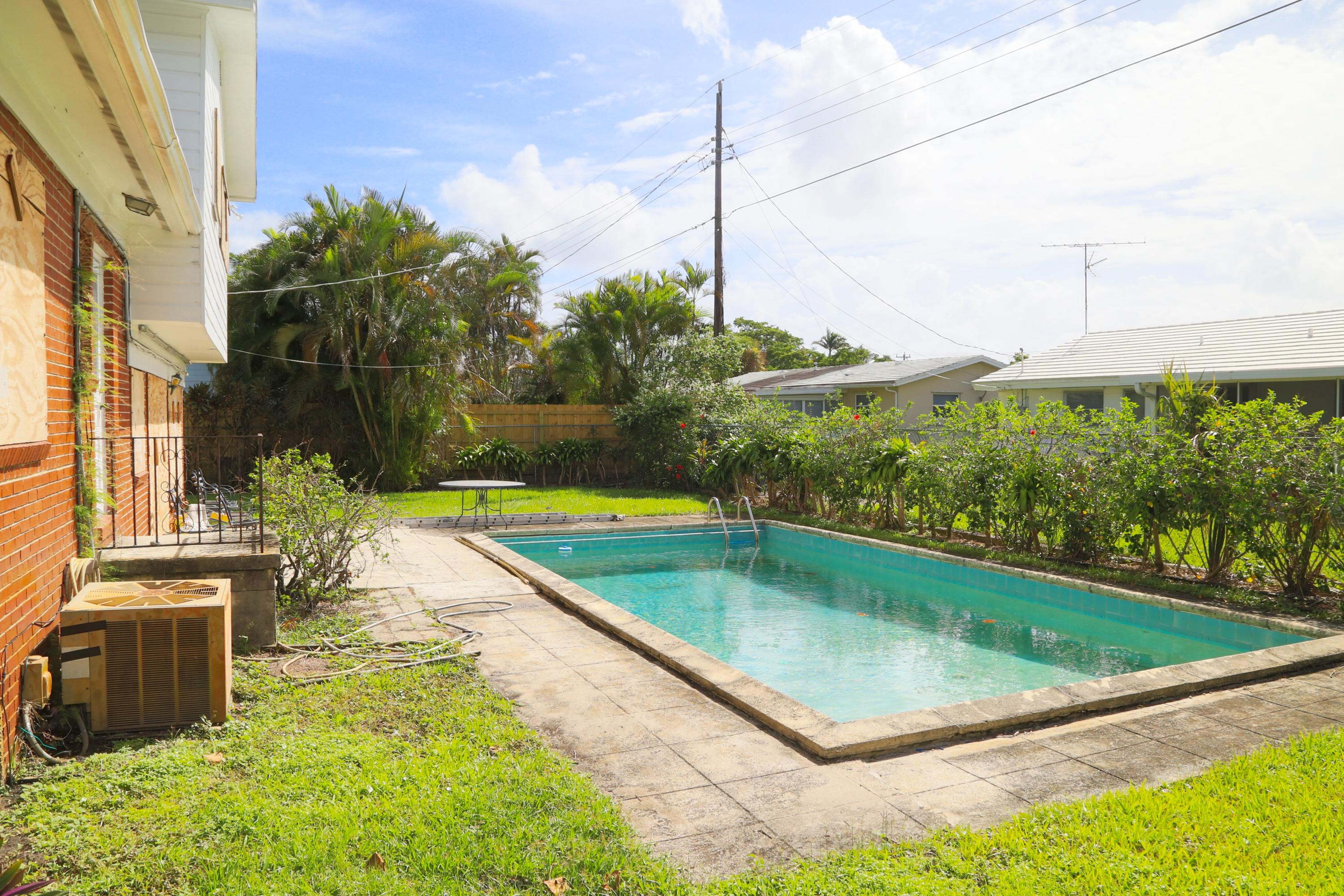 Village of North Palm Beach - Residential