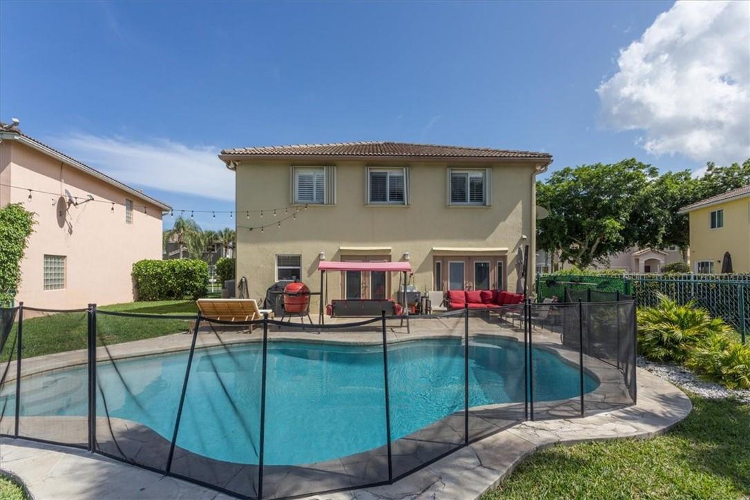 Melear - Residential
