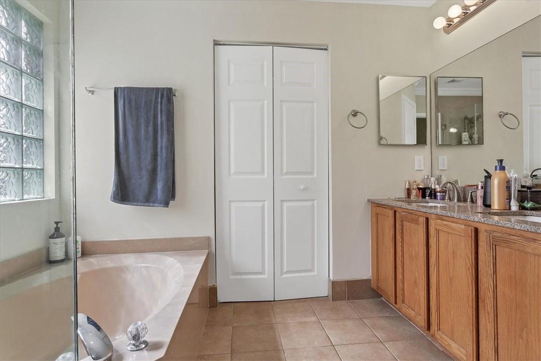 Melear - Residential