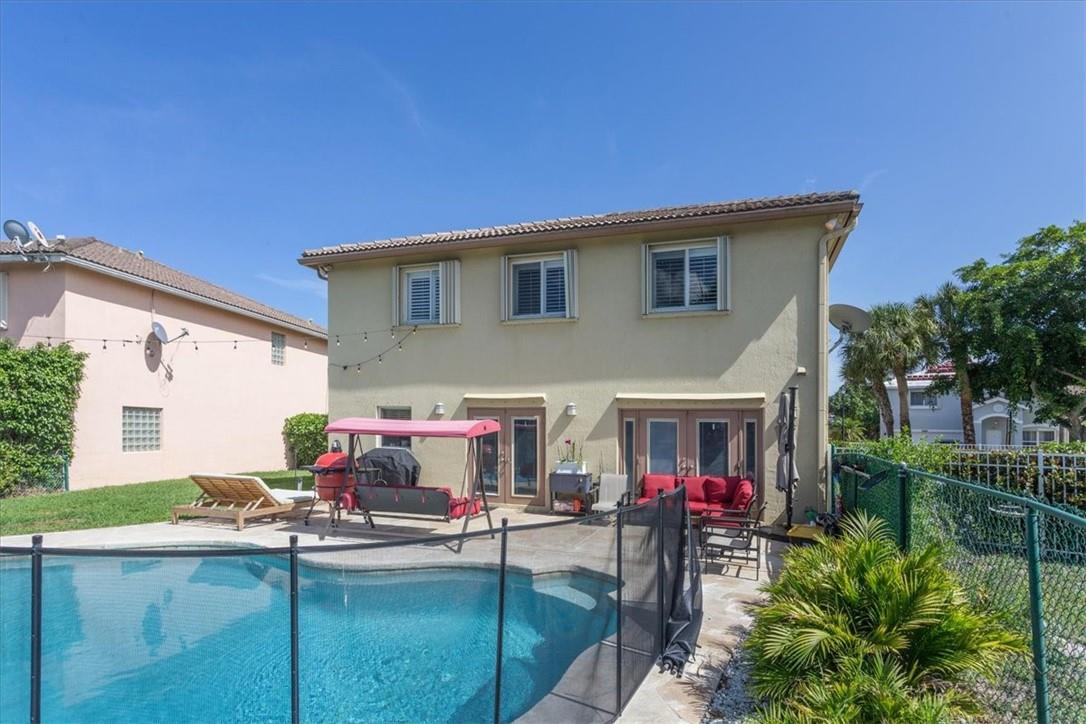 Melear - Residential