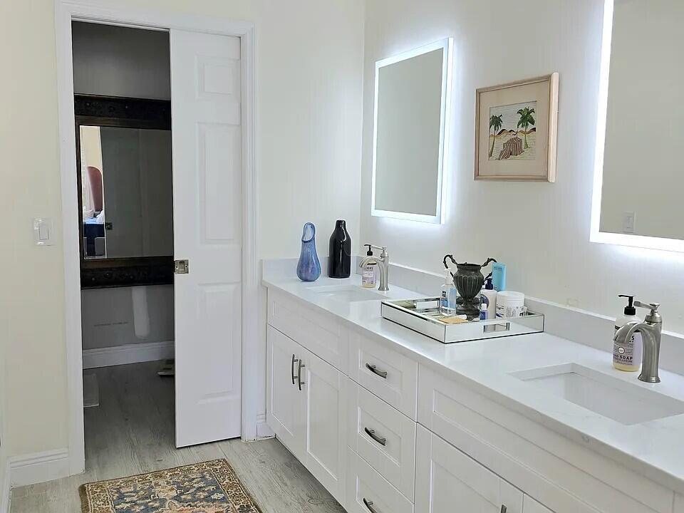 LONGWOOD VILLAGE PHASE 3A - Residential Lease