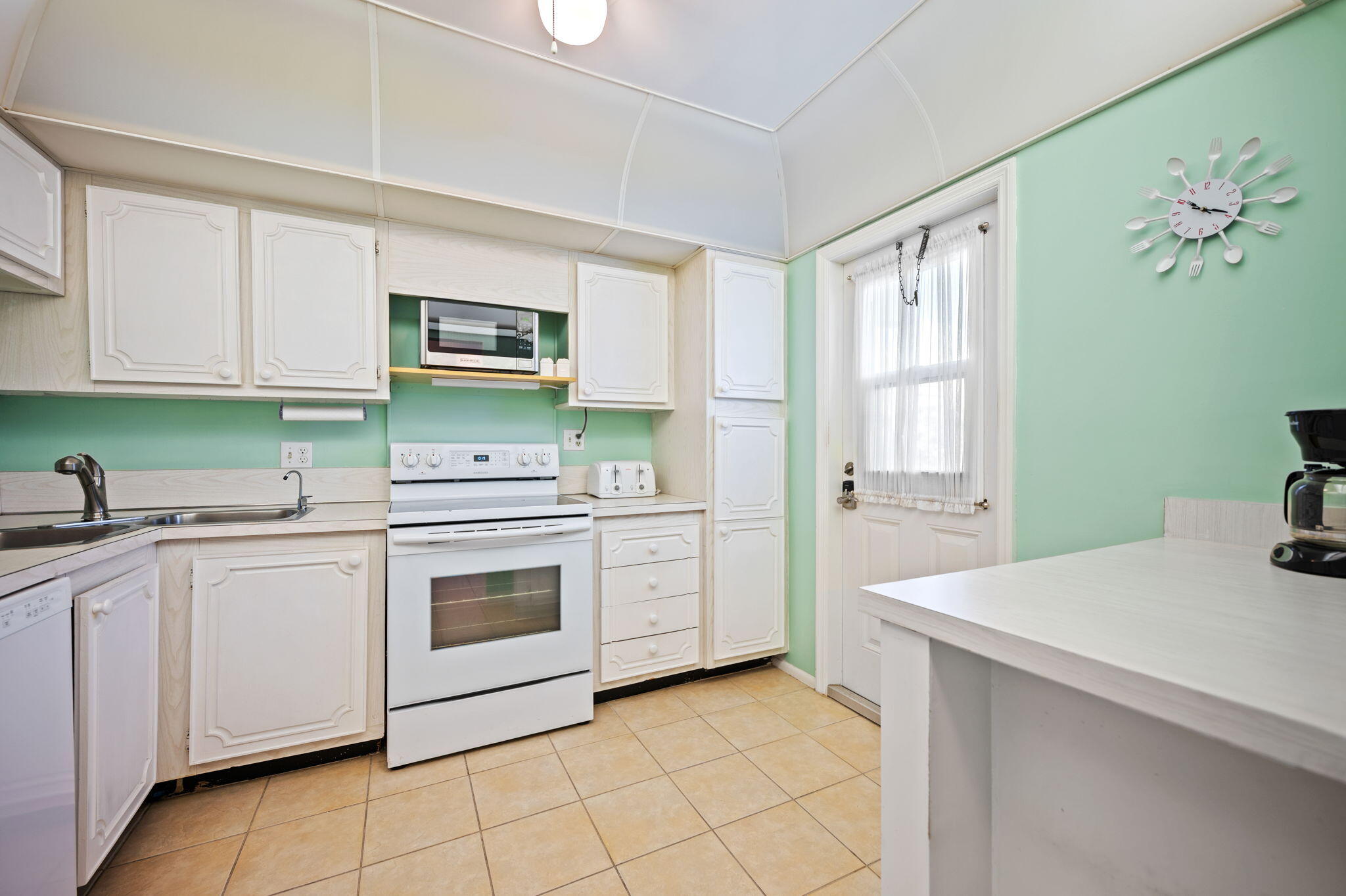 GARDENS BY THE SEA CONDO - Residential