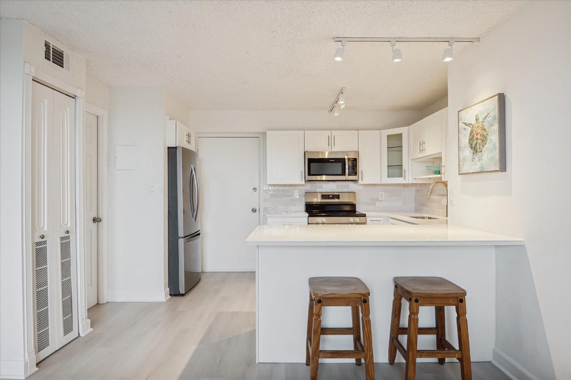 East Shore Condo - Residential Lease