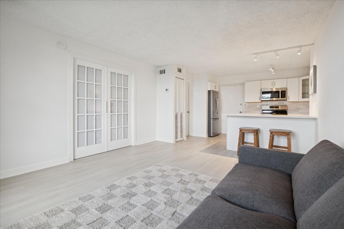 East Shore Condo - Residential Lease