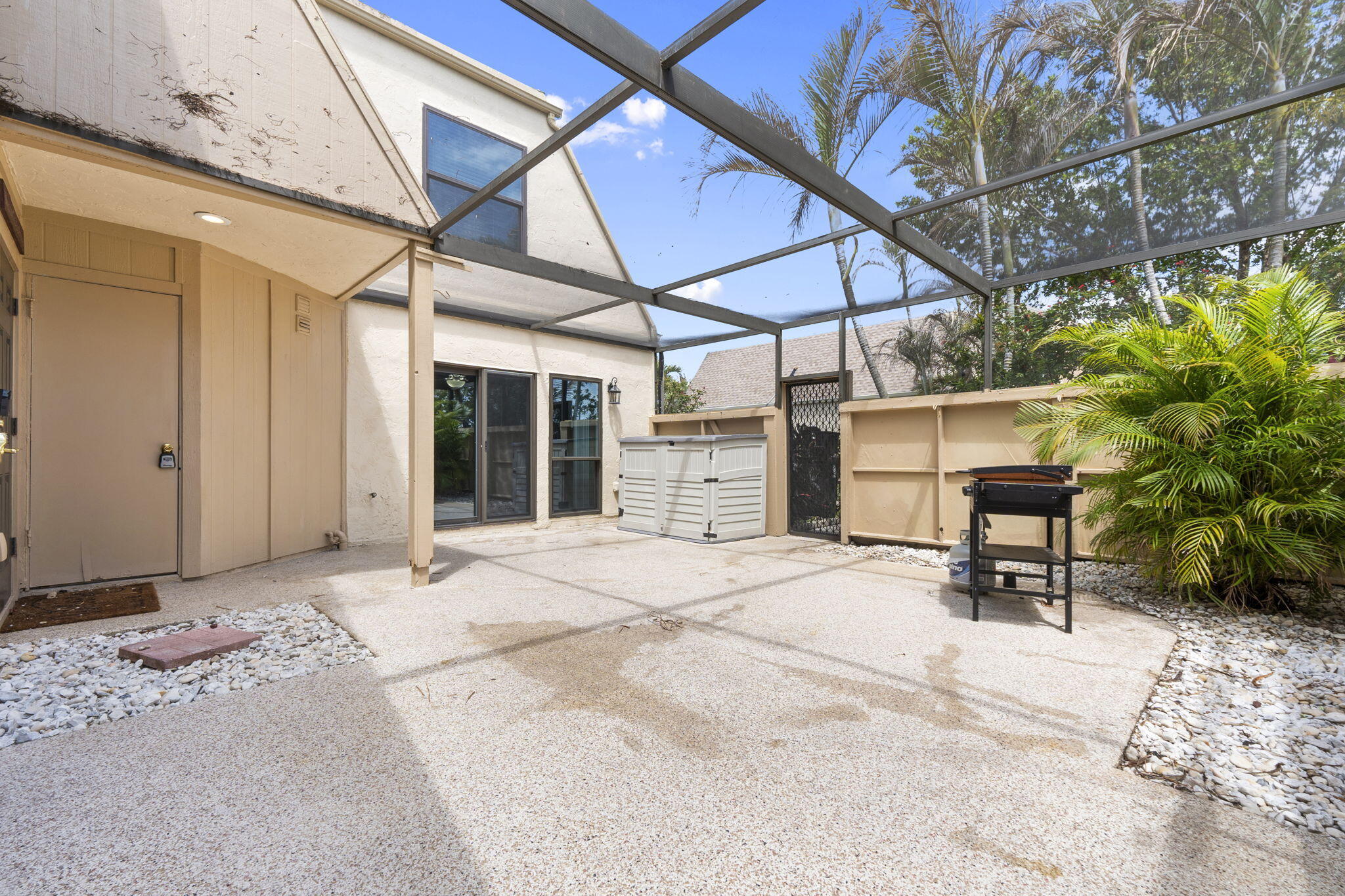 TARPON BAY VILLAS - Residential