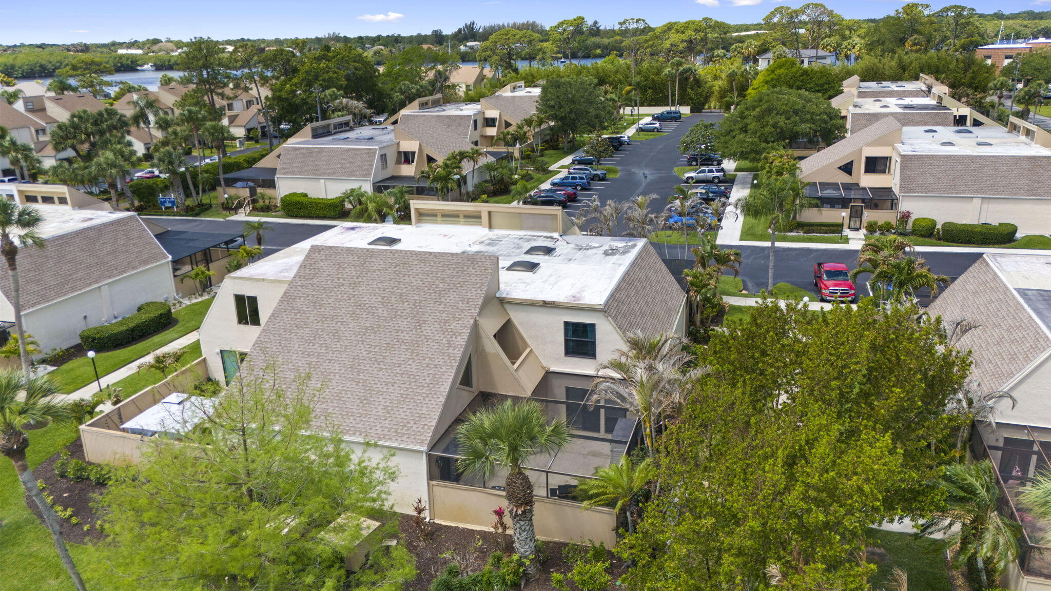 TARPON BAY VILLAS - Residential