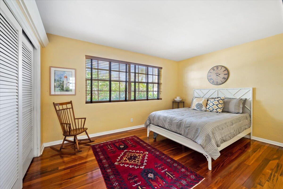 COLLEGE PARK - Residential Lease