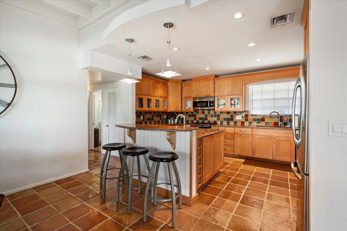 COLLEGE PARK - Residential Lease