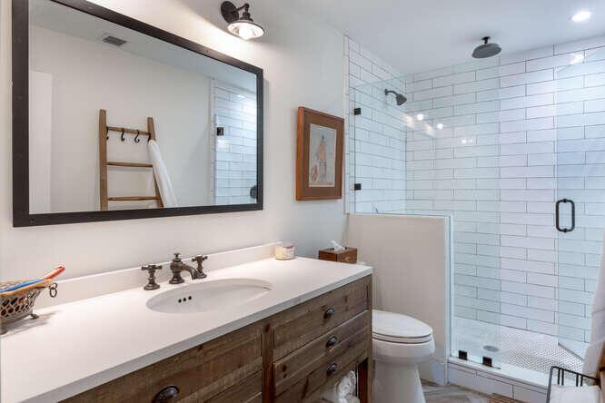 BLUFFS RIVER - Residential