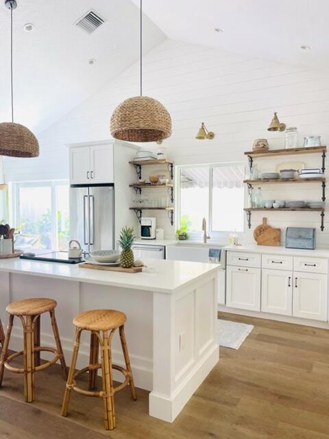 BLUFFS RIVER - Residential