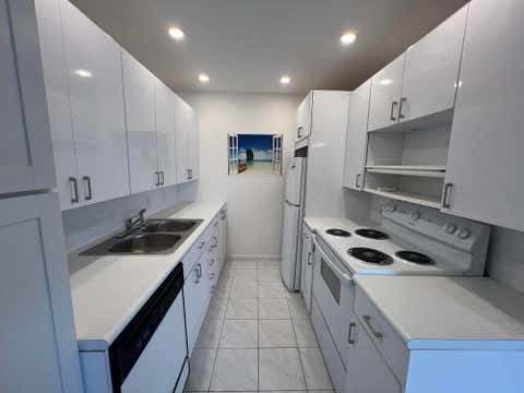 Tiny photo for 4053 HARWOOD E #4053, Deerfield Beach, FL 33442 (MLS # B26052741)
