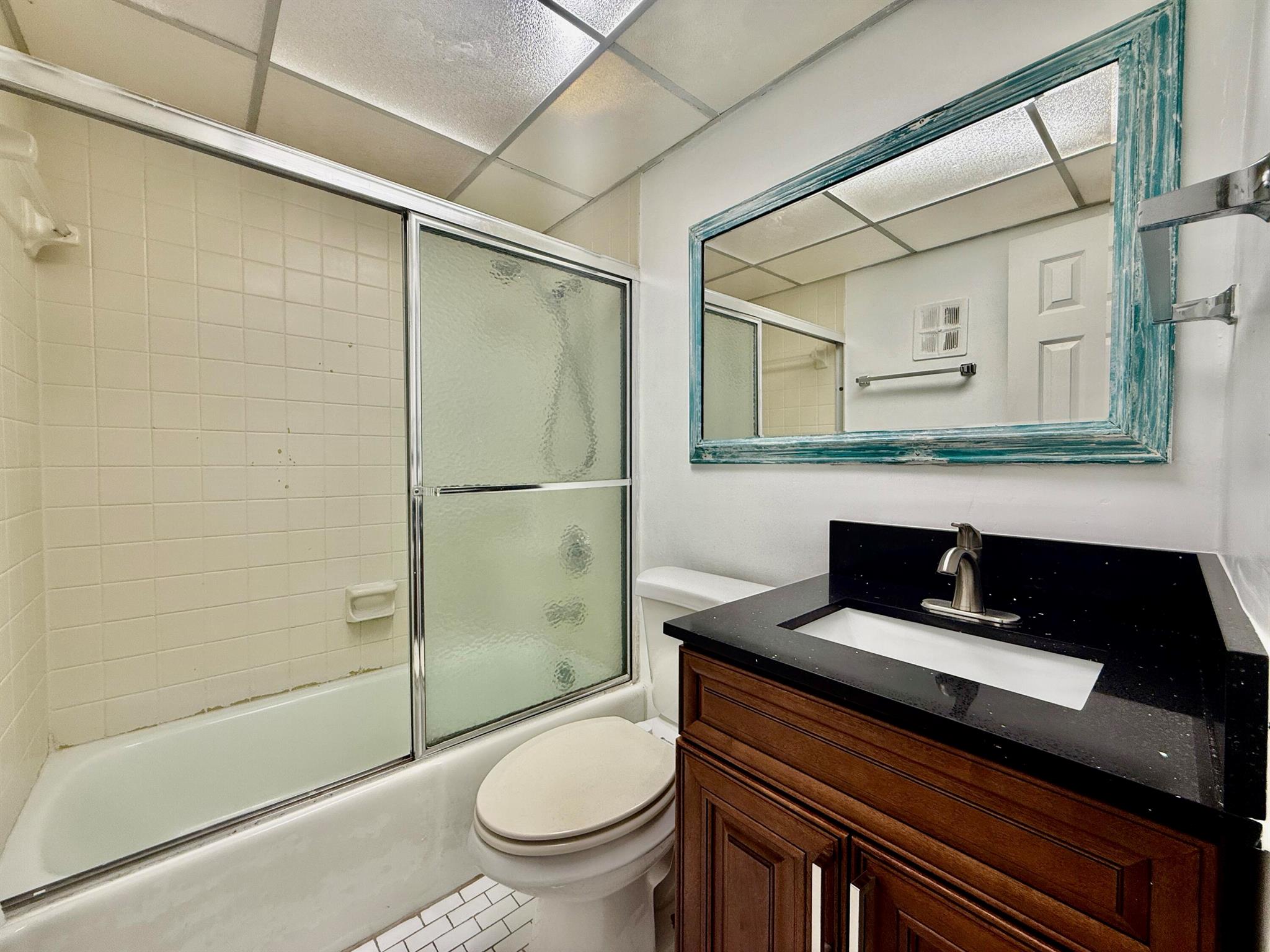 SPANISH OAKS CONDO - Residential Lease