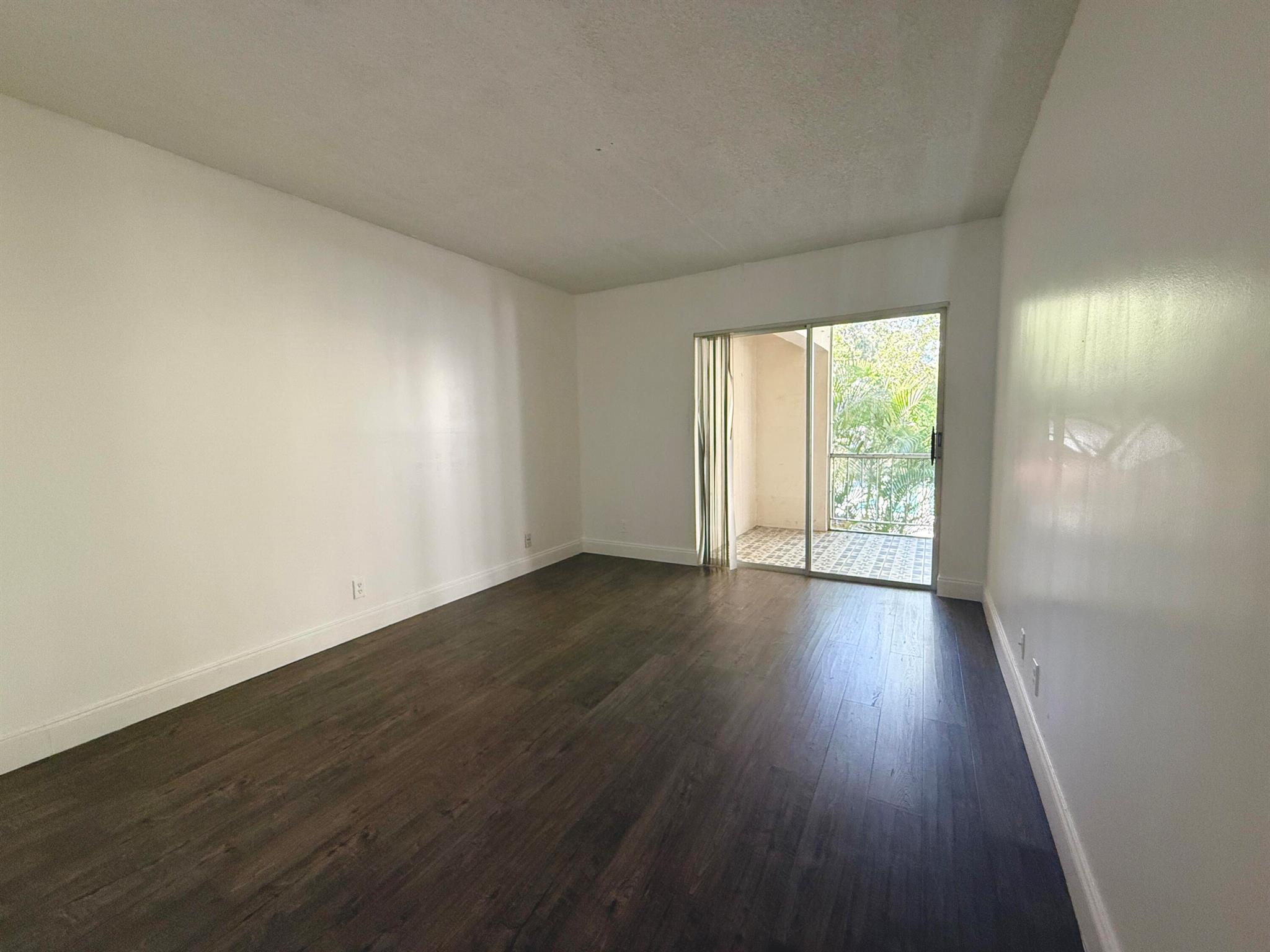 SPANISH OAKS CONDO - Residential Lease