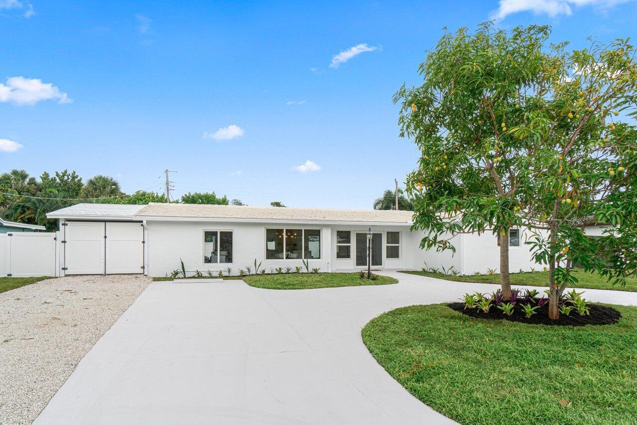 723 SW 25th Avenue