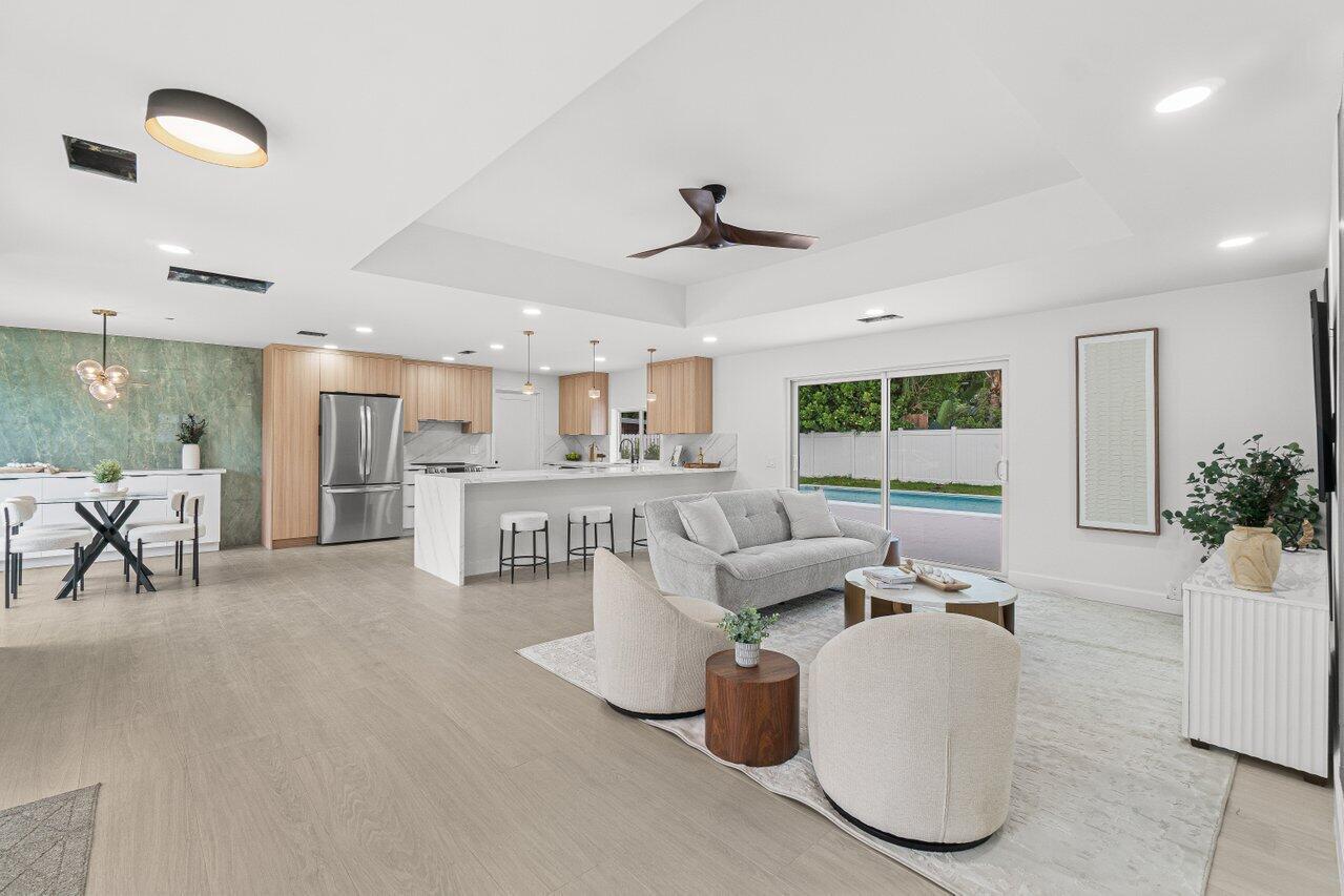 723 SW 25th Avenue