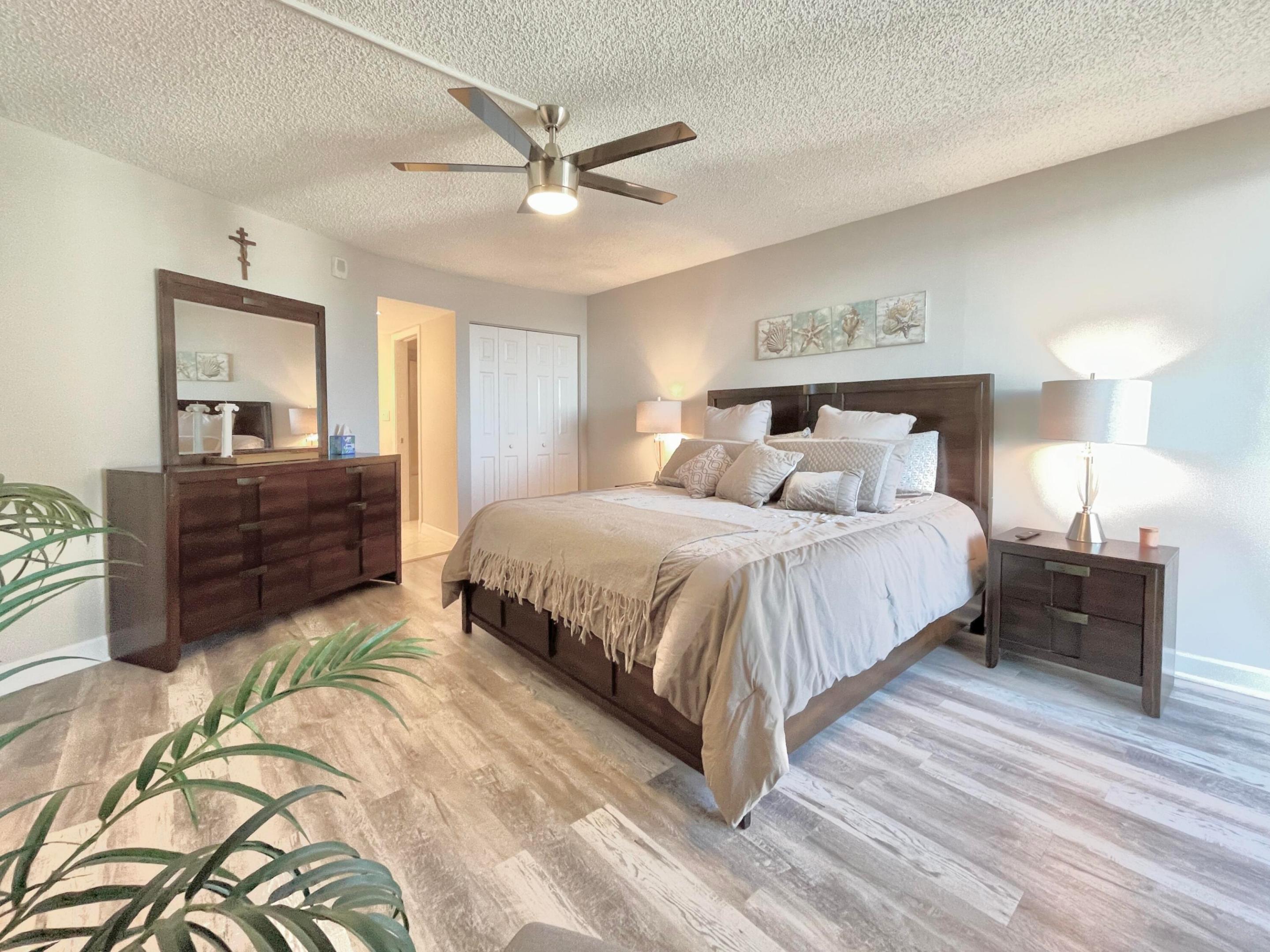 CONNEMARA CONDO - Residential Lease