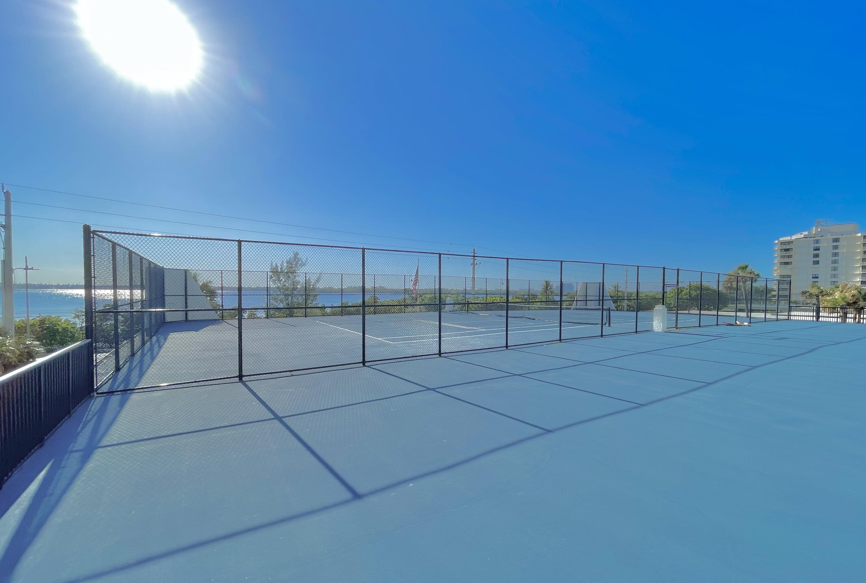 CONNEMARA CONDO - Residential Lease