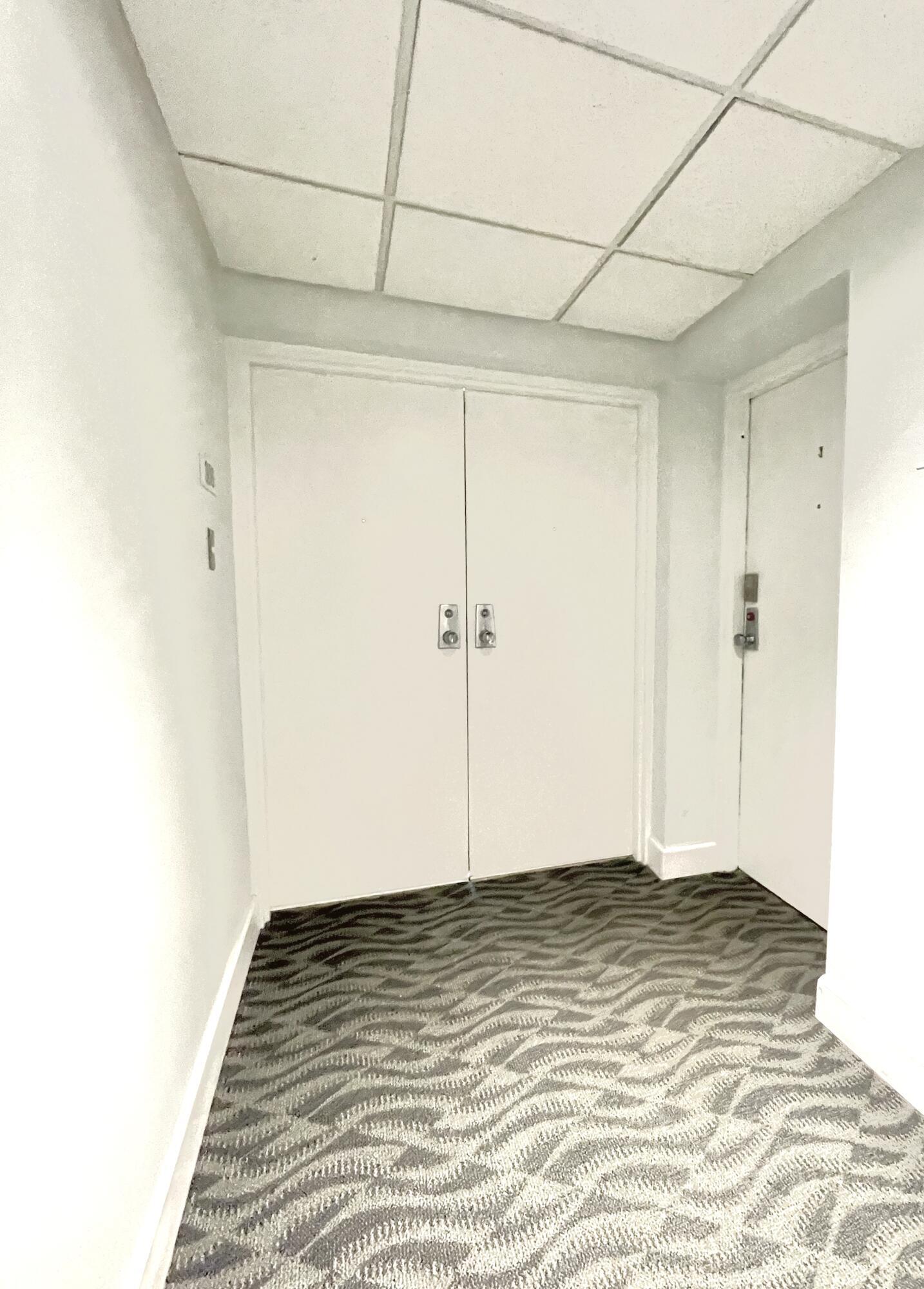 CONNEMARA CONDO - Residential Lease